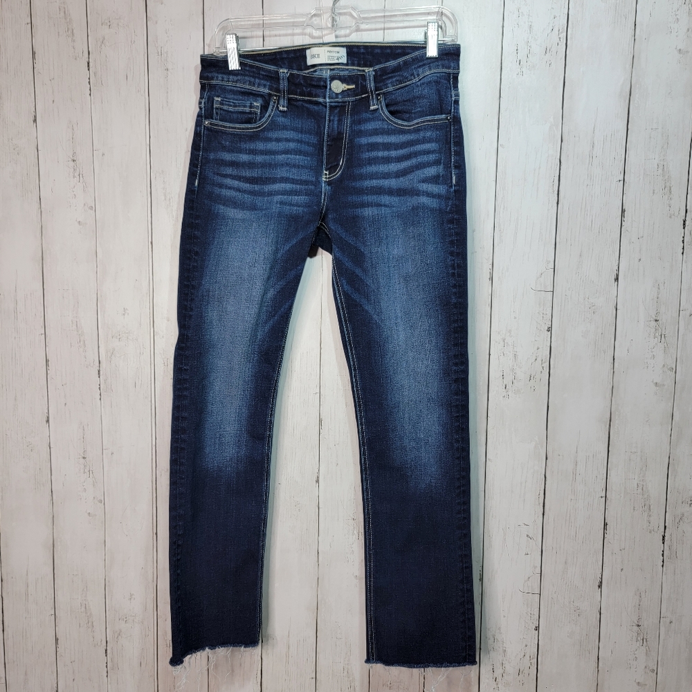 BKE Payton Jeans Women's Size 26 Universal Fit Mid-Rise Straight Raw Hem.